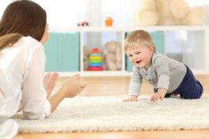 Assmat, nos conseils pour la période de familiarisation