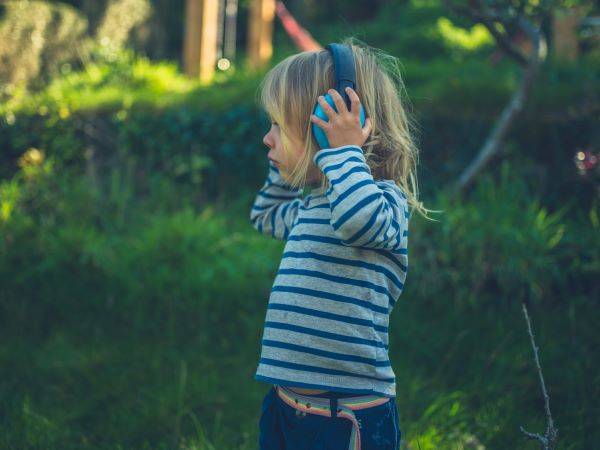 Prevenir les pertes auditives Favoriser l’éveil des sens chez l’enfant : le développement de l'ouïe