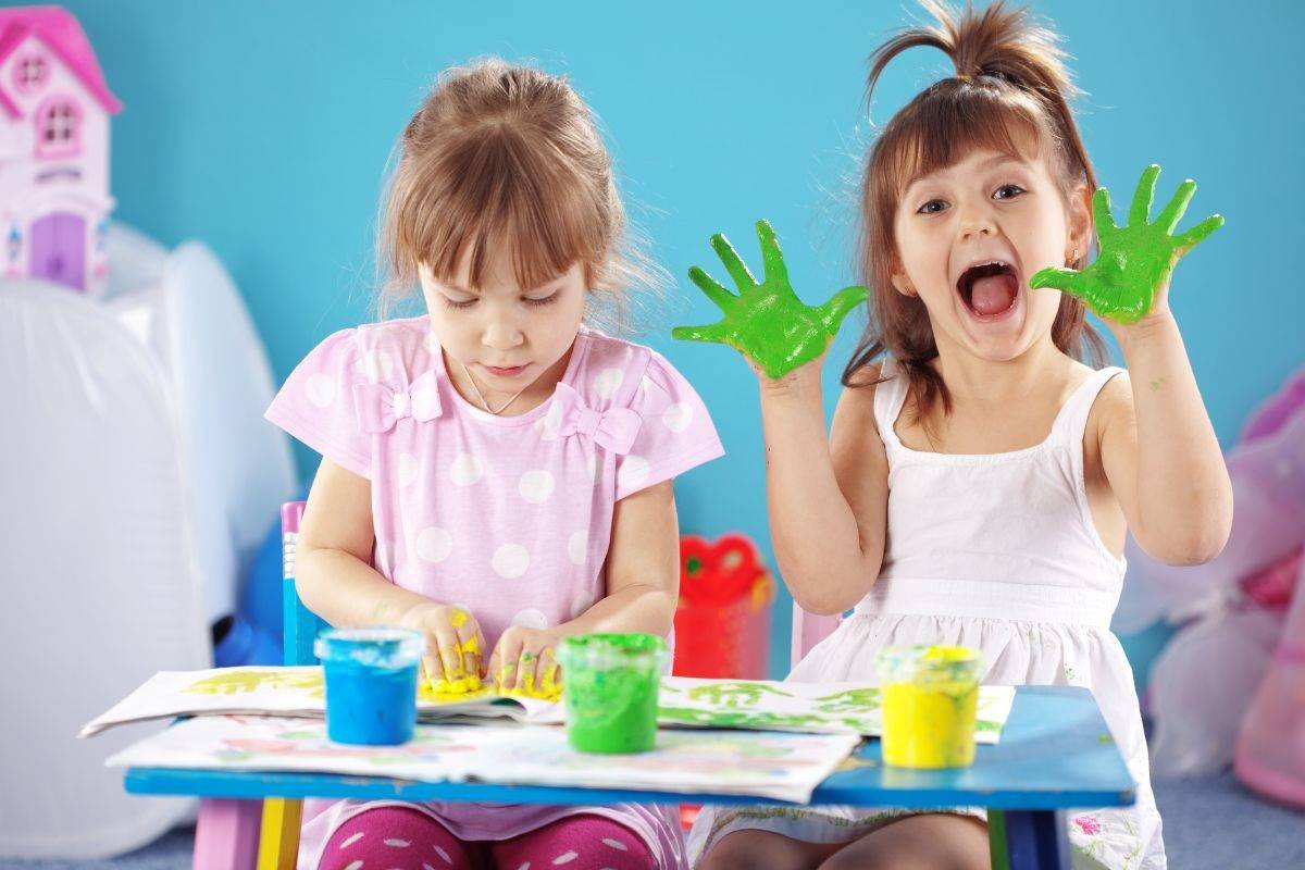 Travailler dans la petite enfance 1 Pourquoi travailler auprès de jeunes enfants est-il extraordinaire ?