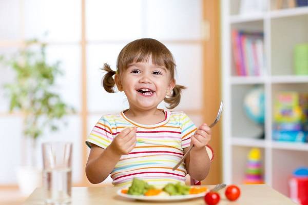 alimentation ete enfant Comment aider les enfants à supporter la chaleur de l'été ?