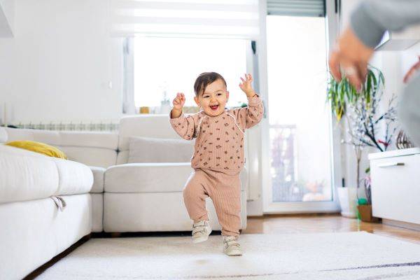 les premiers pas de bebe Les premiers pas de bébé : quelle aventure !