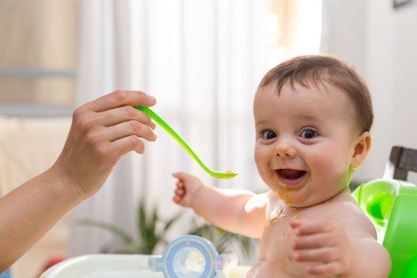 repas de lenfant Comment prévenir les troubles alimentaires de l'enfant ?