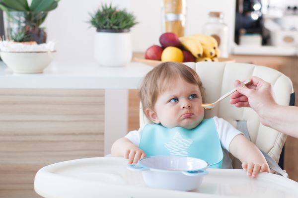 Diversification alimentaire du jeune enfant Comprendre la diversification alimentaire et la manière de l'aborder