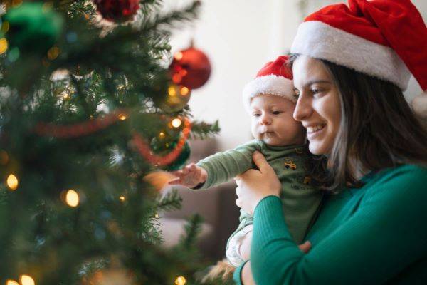 Magie de Noel avec bebe Comment fêter Noël avec bébé ?