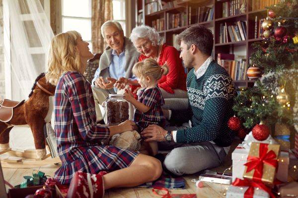 Noel en famille Comment fêter Noël avec bébé ?