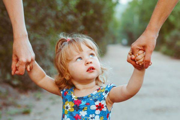 neurones miroirs exemple adulte Pourquoi les neurones miroirs sont-ils au cœur du développement de l'enfant ?