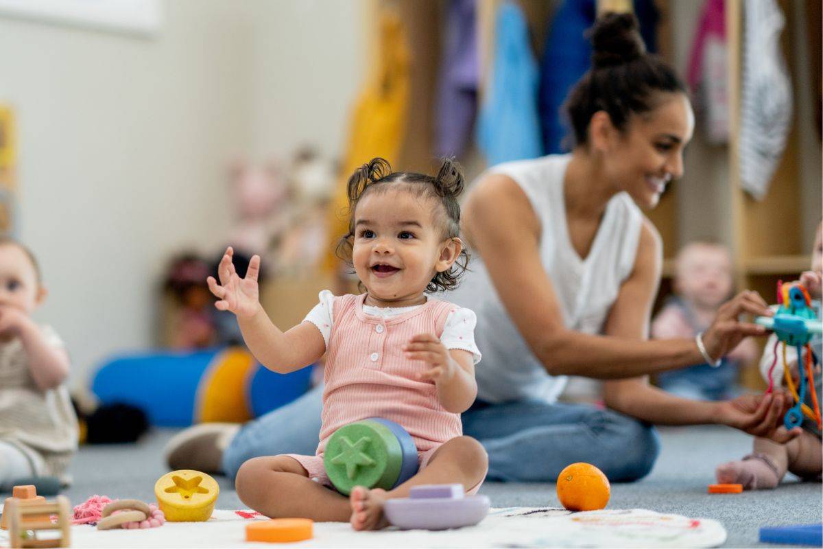 se former en petite enfance Se former en tant que pro de la petite enfance : quelles priorités aujourd’hui ?
