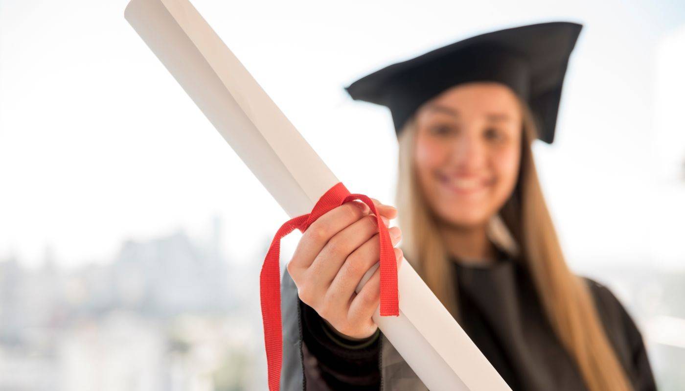 Titre IEPE Découvrez l'IEPE, nouveau titre professionnel Petite Enfance